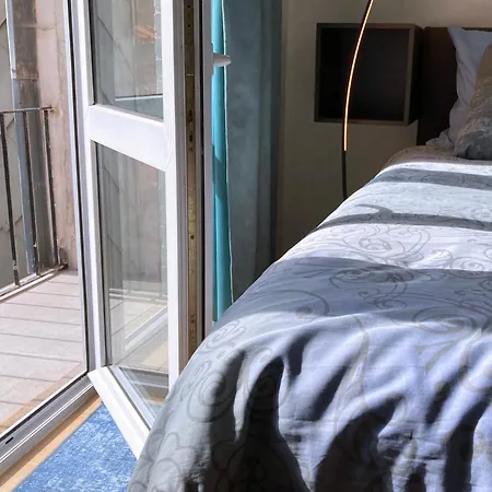 Desire 2 Lux Free Parking On Premise